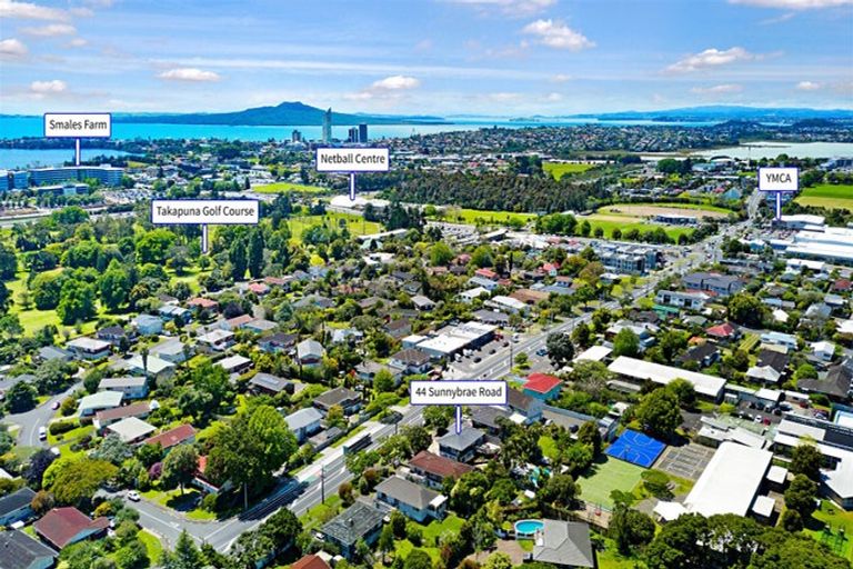 Photo of property in 44 Sunnybrae Road, Hillcrest, Auckland, 0627