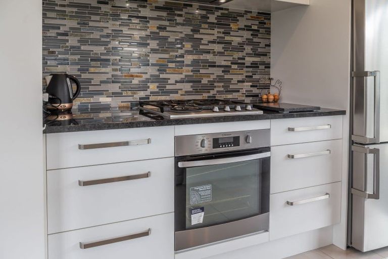 Photo of property in 16 Broomleigh Drive, Rolleston, 7615