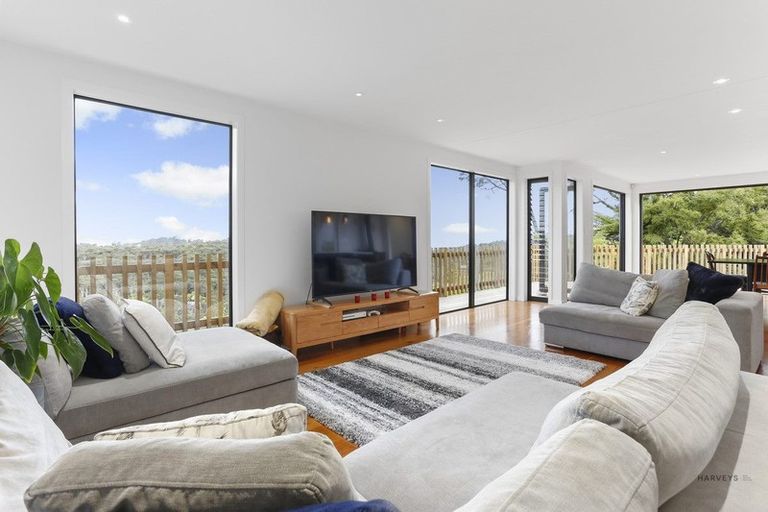 Photo of property in 75 Minnehaha Avenue, Titirangi, Auckland, 0604