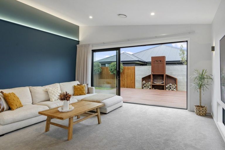 Photo of property in 60 Stationmasters Way, Prebbleton, 7604