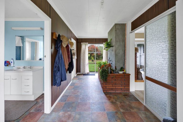 Photo of property in 1098 Makuri Road, Huiroa, Stratford, 4392