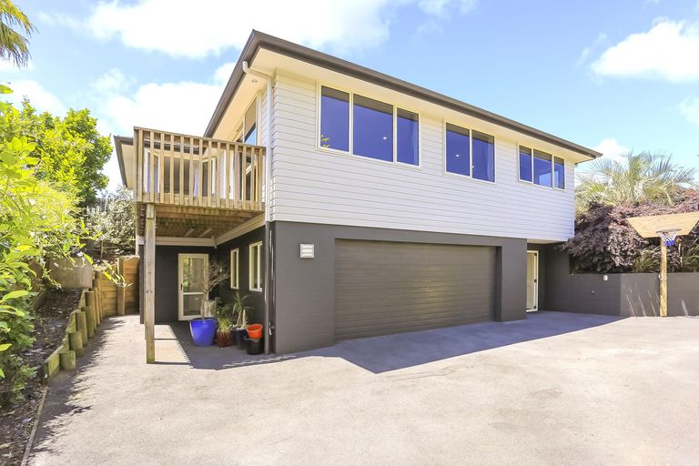 Photo of property in 75b James Cook Drive, Welcome Bay, Tauranga, 3112