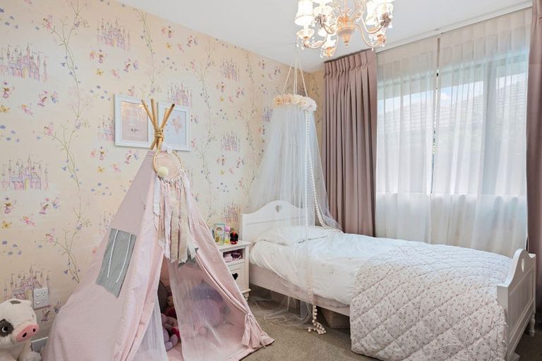 Photo of property in 13 Selfe Crescent, Burwood, Christchurch, 8083