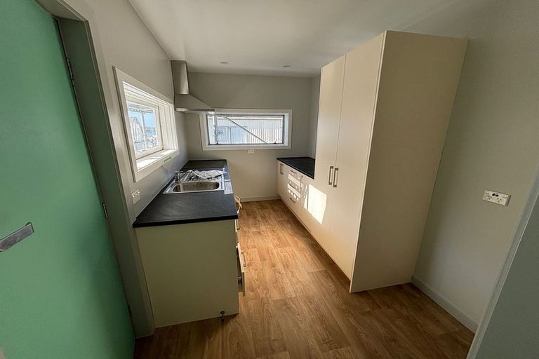 Photo of property in 1/132 London Street, Dunedin Central, Dunedin, 9016