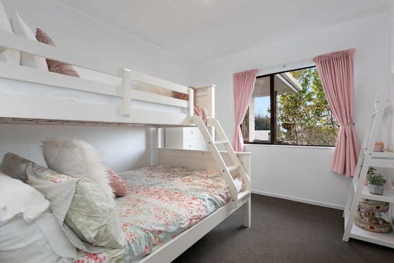 Photo of property in 22 Snowden Street, Ohauiti, Tauranga, 3112