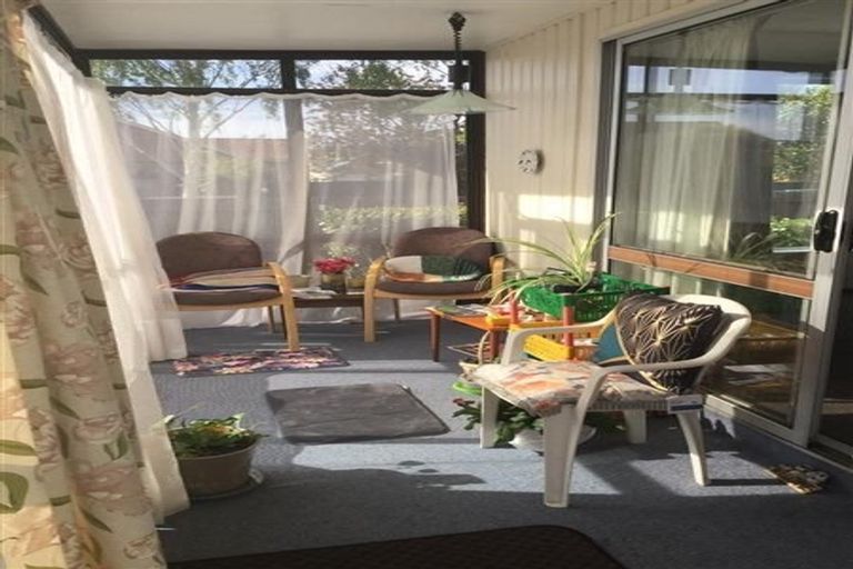 Photo of property in 43 Oldwood Street, Bishopdale, Christchurch, 8053
