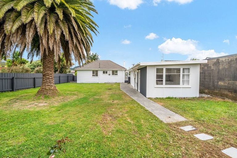 Photo of property in 4 Routley Crescent, Elderslea, Upper Hutt, 5018