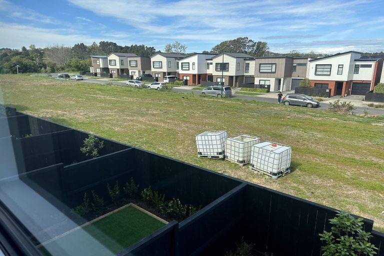 Photo of property in 43 Kiato Lane, Flat Bush, Auckland, 2019