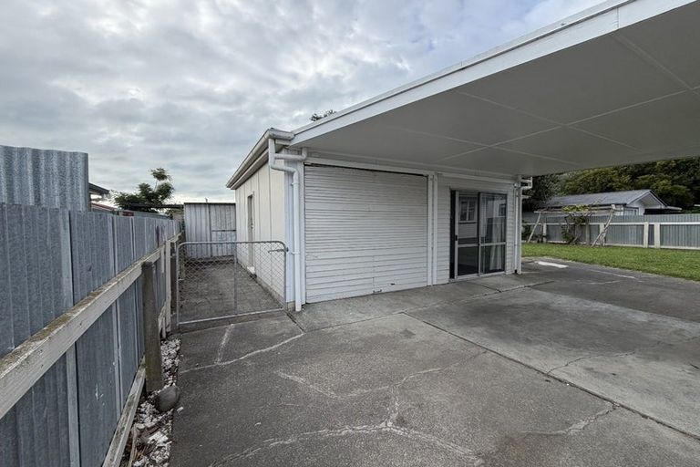 Photo of property in 42 Oldham Avenue, Onekawa, Napier, 4110