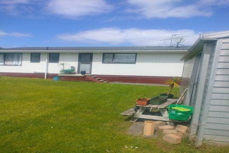 Photo of property in 34 Heathdale Crescent, Papakura, 2110