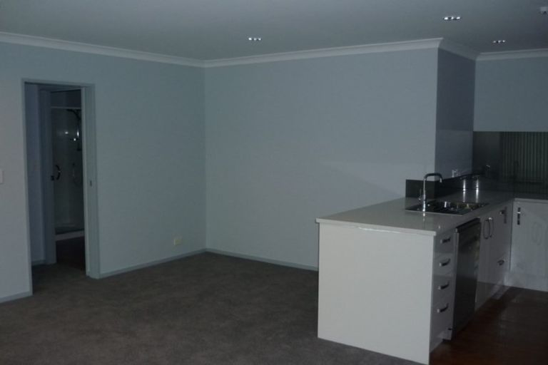 Photo of property in Santa Rosa, 3/340 Gulf Harbour Drive, Gulf Harbour, Whangaparaoa, 0930