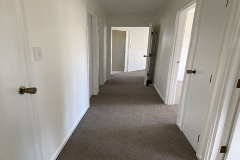 Photo of property in 7 Andros Place, Unsworth Heights, Auckland, 0632