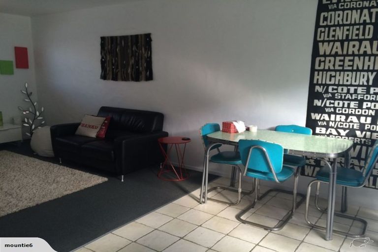 Photo of property in 4/271 Oceanbeach Road, Mount Maunganui, 3116