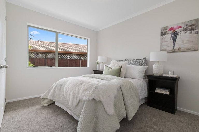 Photo of property in 9 Millington Place, Huntington Park, Auckland, 2013