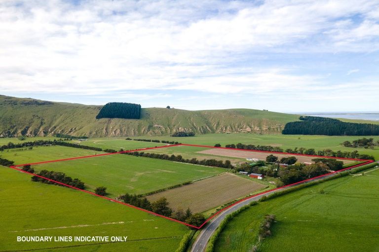 Photo of property in 1905 Christchurch Akaroa Road, Gebbies Valley, Christchurch, 7672