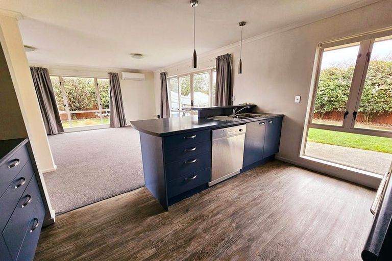 Photo of property in 1 Juliet Place, Rolleston, 7614