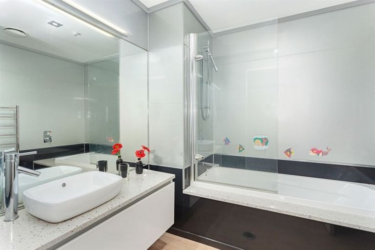 Photo of property in Quayside Apartments, 106/11 George Street, Whakatane, 3120