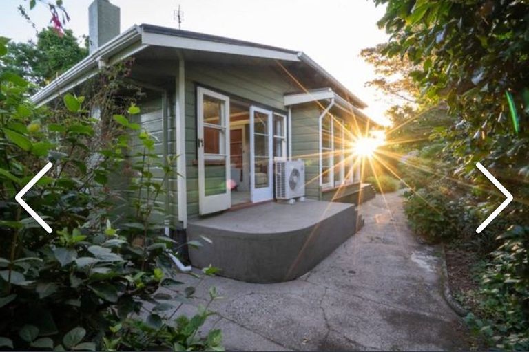 Photo of property in 57 Bowen Street, Cambridge, 3434