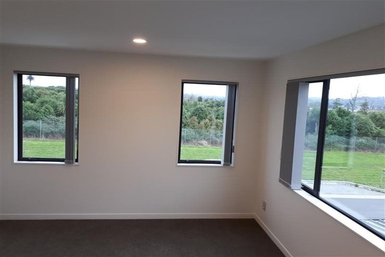 Photo of property in 40 Lockheed Street, Hobsonville, Auckland, 0618