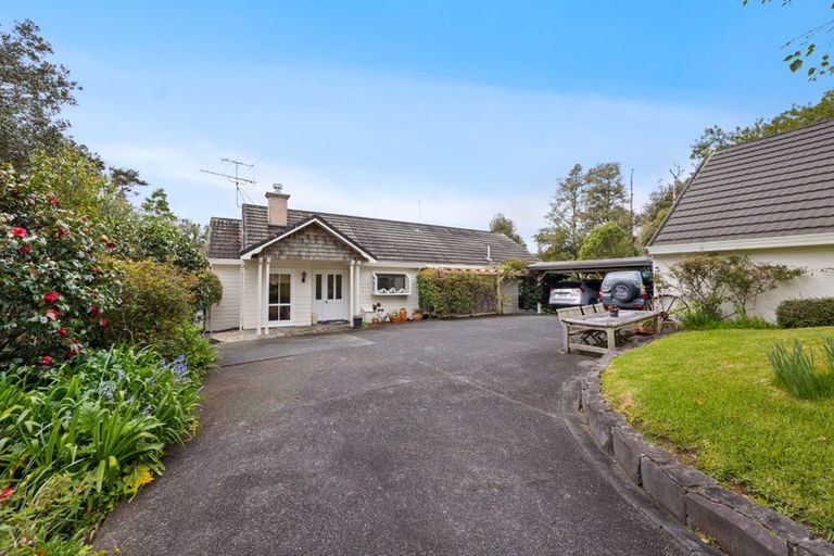 Photo of property in 44 Sandstone Road, Whitford, Manurewa, 2576