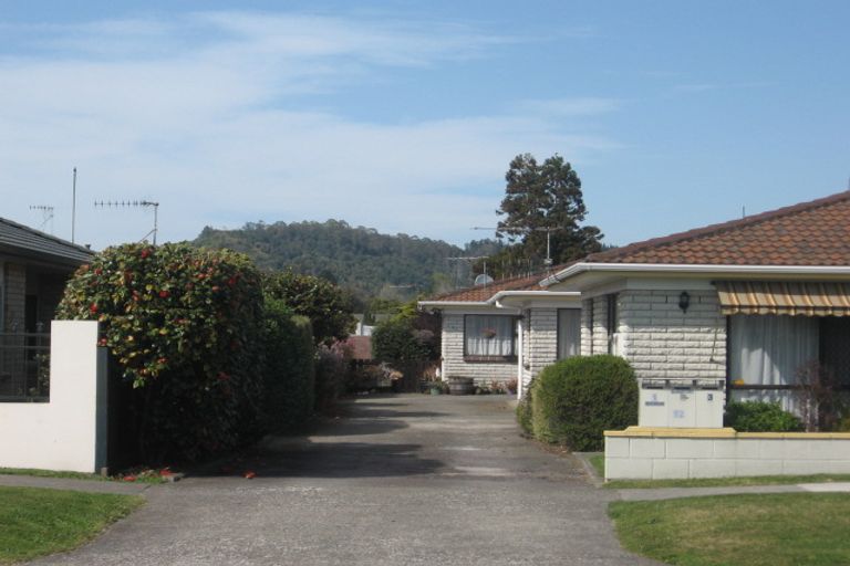 Photo of property in 12a Grey Street, Glenholme, Rotorua, 3010