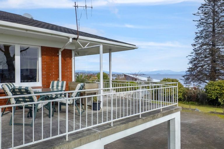 Photo of property in 27 Ngauruhoe Street, Hilltop, Taupo, 3330