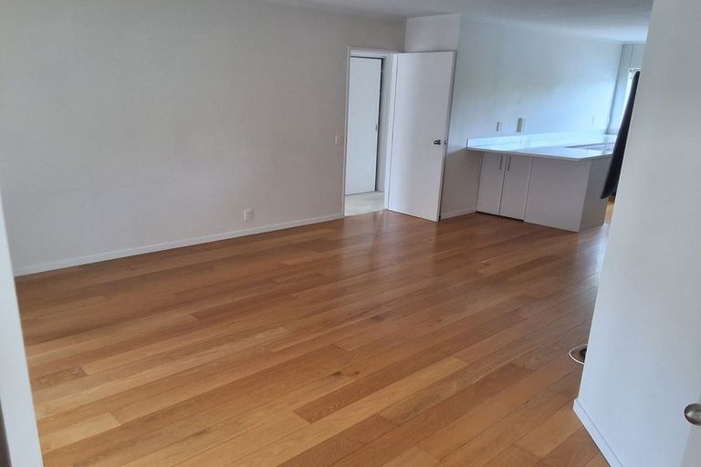 Photo of property in 53 Golfland Drive, Golflands, Auckland, 2013