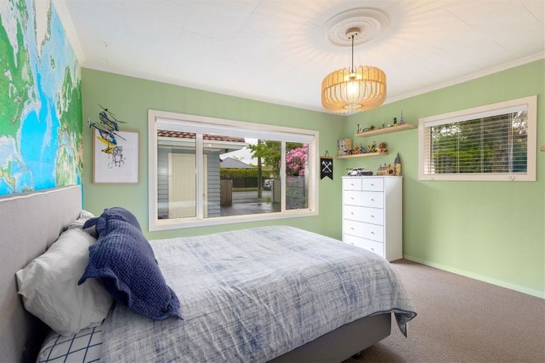 Photo of property in 4 Jameson Avenue, St Albans, Christchurch, 8052