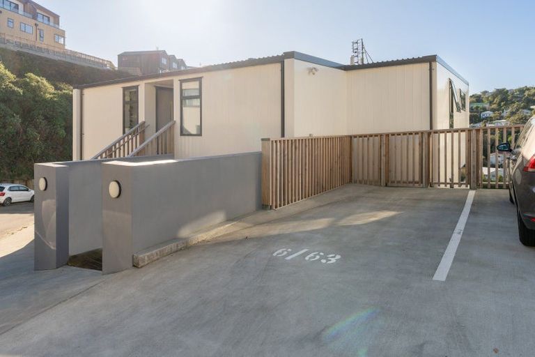 Photo of property in 63u6 Tiketike Way, Brooklyn, Wellington, 6021