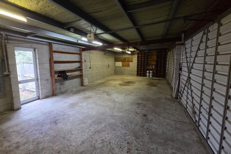 Photo of property in 12 Eversleigh Street, St Albans, Christchurch, 8014