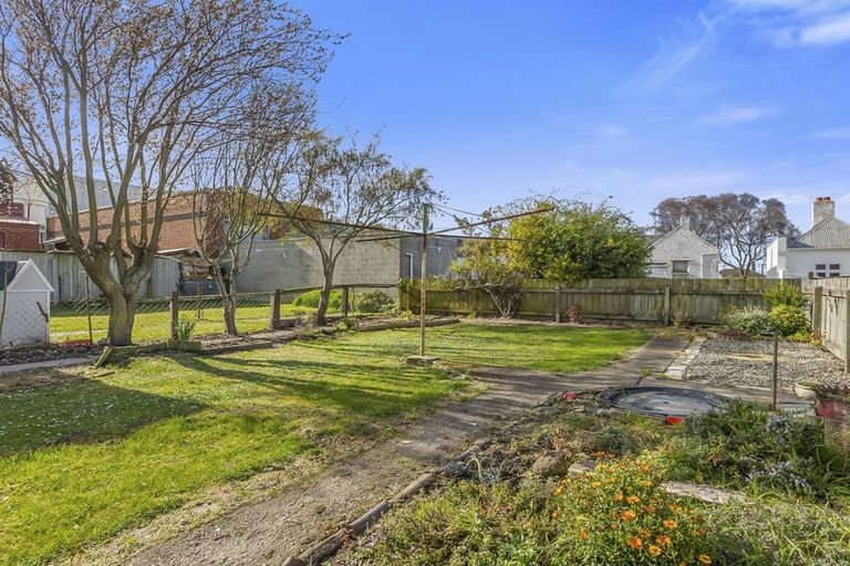 Photo of property in 11 Rutherford Street, Caversham, Dunedin, 9012