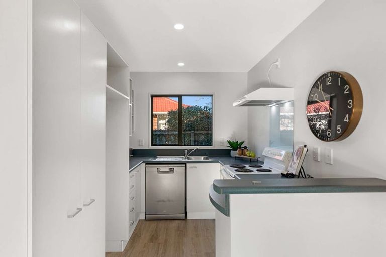 Photo of property in 1/58 Hope Street, Shirley, Christchurch, 8013