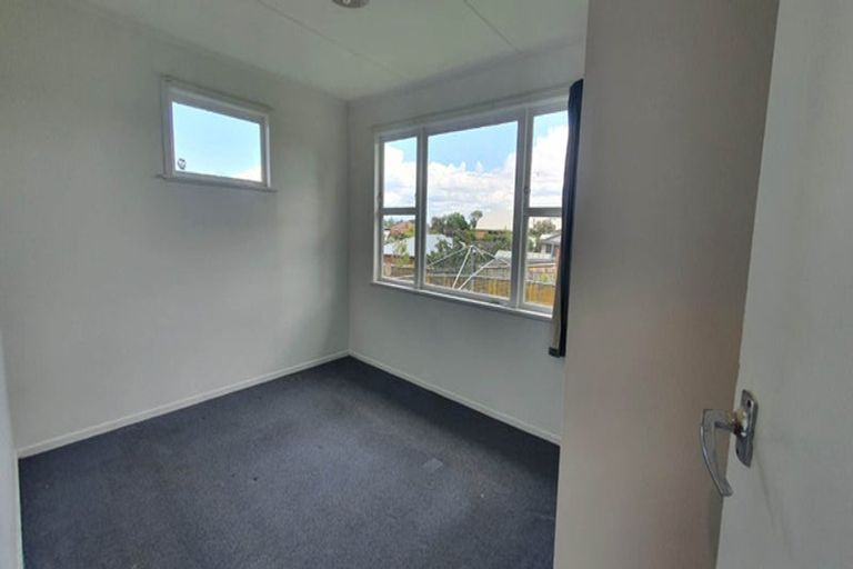 Photo of property in 18 Thomas Road, Mangere, Auckland, 2022