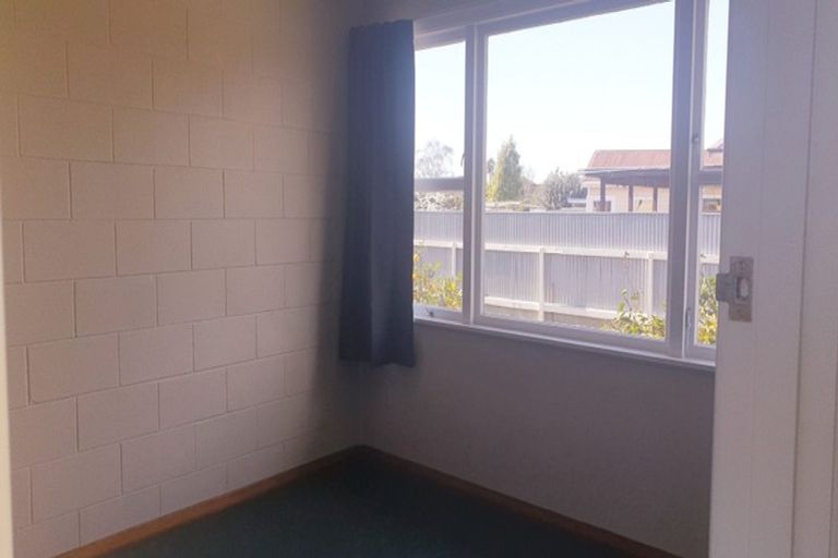 Photo of property in 2/14 Cornwall Road, Taradale, Napier, 4112