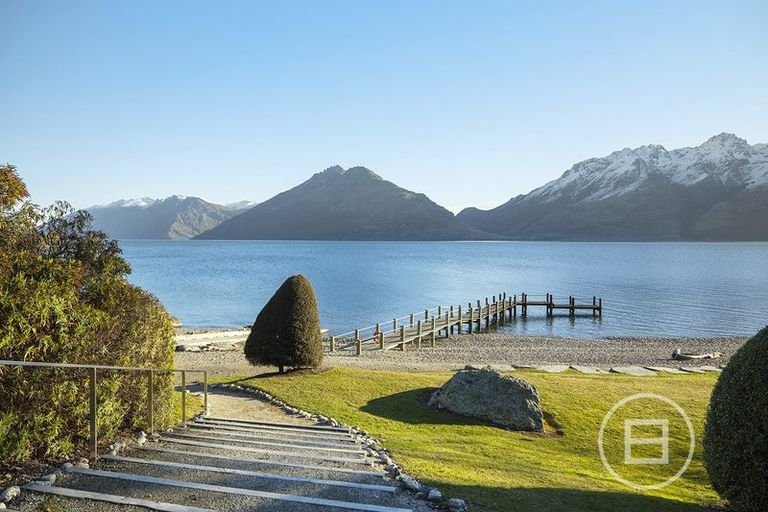Photo of property in 5 Summerfield Place, Drift Bay, Queenstown, 9371