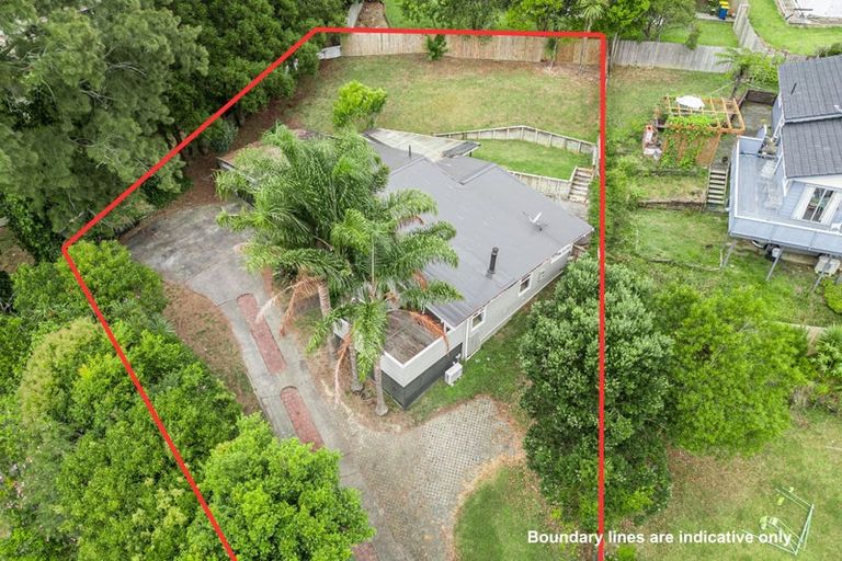 Photo of property in 36 Beaudine Avenue, Glenfield, Auckland, 0629