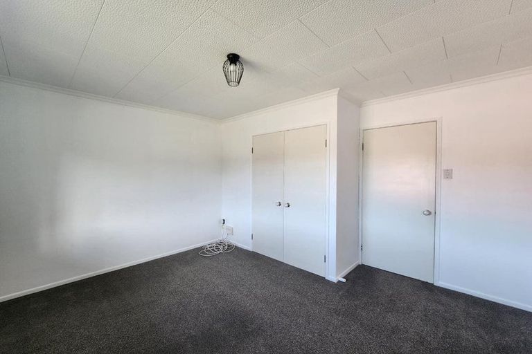 Photo of property in 2/72 Cumberland Street, Welbourn, New Plymouth, 4312