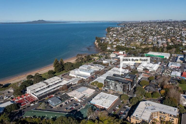 Photo of property in The Victor, 208/4 Bute Road, Browns Bay, Auckland, 0630