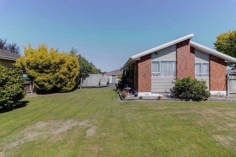 Photo of property in 11 Otaki Place, Westbrook, Palmerston North, 4412