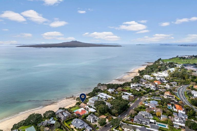 Photo of property in 13 Clifton Road, Hauraki, Auckland, 0622