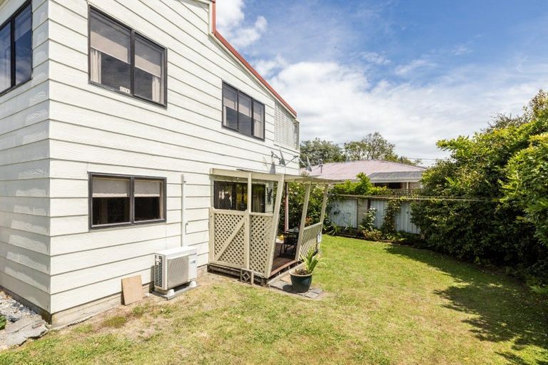 Photo of property in 8 Devon Street, Taradale, Napier, 4112