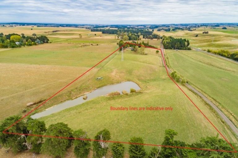 Photo of property in 27 Union Line, Marton, 4788