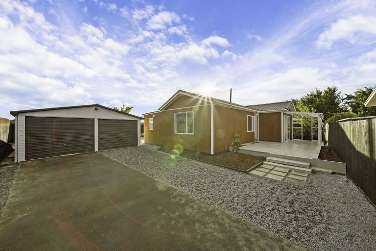 Photo of property in 15 Roberts Road, Hei Hei, Christchurch, 8042