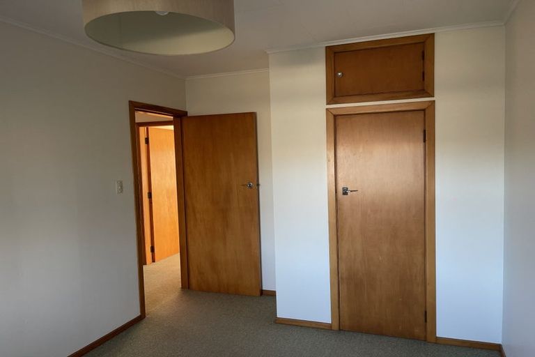 Photo of property in 40-40a Hamblyn Street, Strandon, New Plymouth, 4312