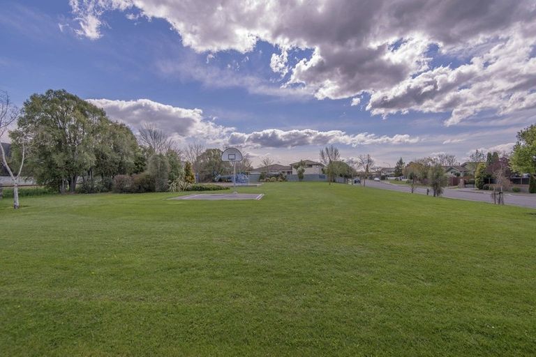 Photo of property in 41a Kowhai Avenue, Rangiora, 7400