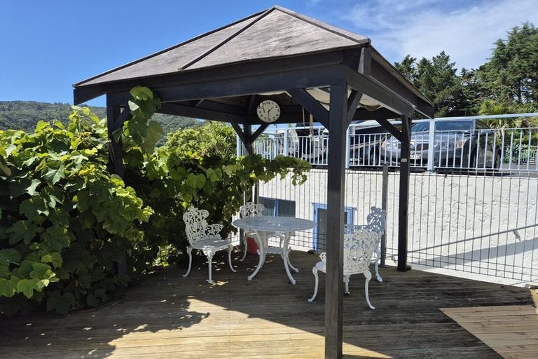 Photo of property in 2b Weranui Road, Waiwera, Orewa, 0994