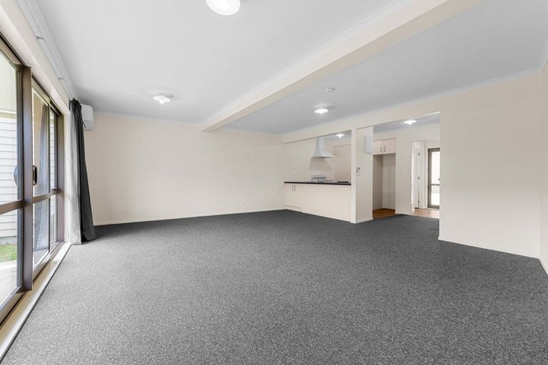 Photo of property in 2/13 Korimako Street, Frankton, Hamilton, 3204