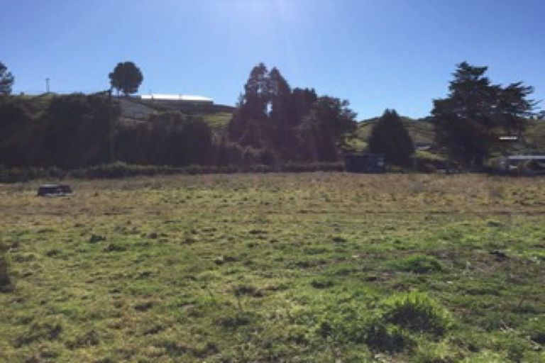 Photo of property in 242 Wallaceville Road, Wallaceville, Upper Hutt, 5371