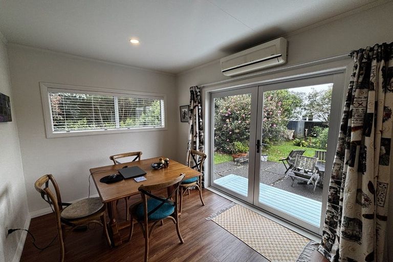 Photo of property in 115 Brooklands Road, Brooklands, New Plymouth, 4310