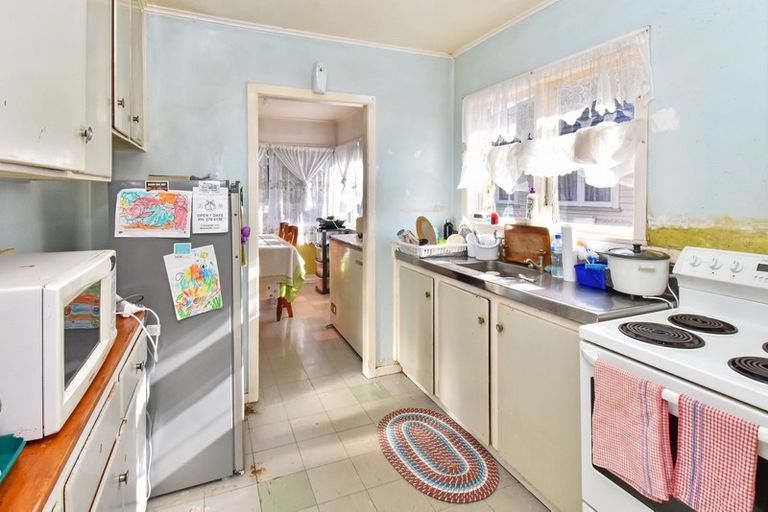 Photo of property in 7 Halswell Street, Mangere East, Auckland, 2024